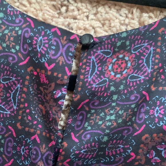 Forever21 BOHO flutter top. - Picture 3 of 4